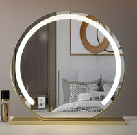 Belleza en luz LED – Un espejo para cada mujer