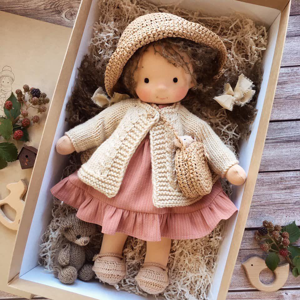 Olvoria | Handmade Waldorf Cuddle Doll – Poppi