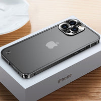 Funda Olvoria para iPhone - Protección robusta con diseño elegante