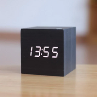 Olvoria | Reloj moderno digital de madera