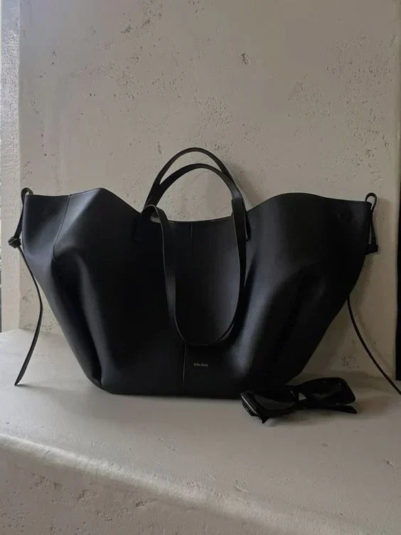 Olvoria | Voss – Vintage Leather Shoulder Bag for Women | Spacious, Elegant and Timeless Design