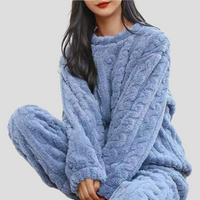 Olvoria | Conjunto de pijama de forro polar texturizado y acogedor para mujer